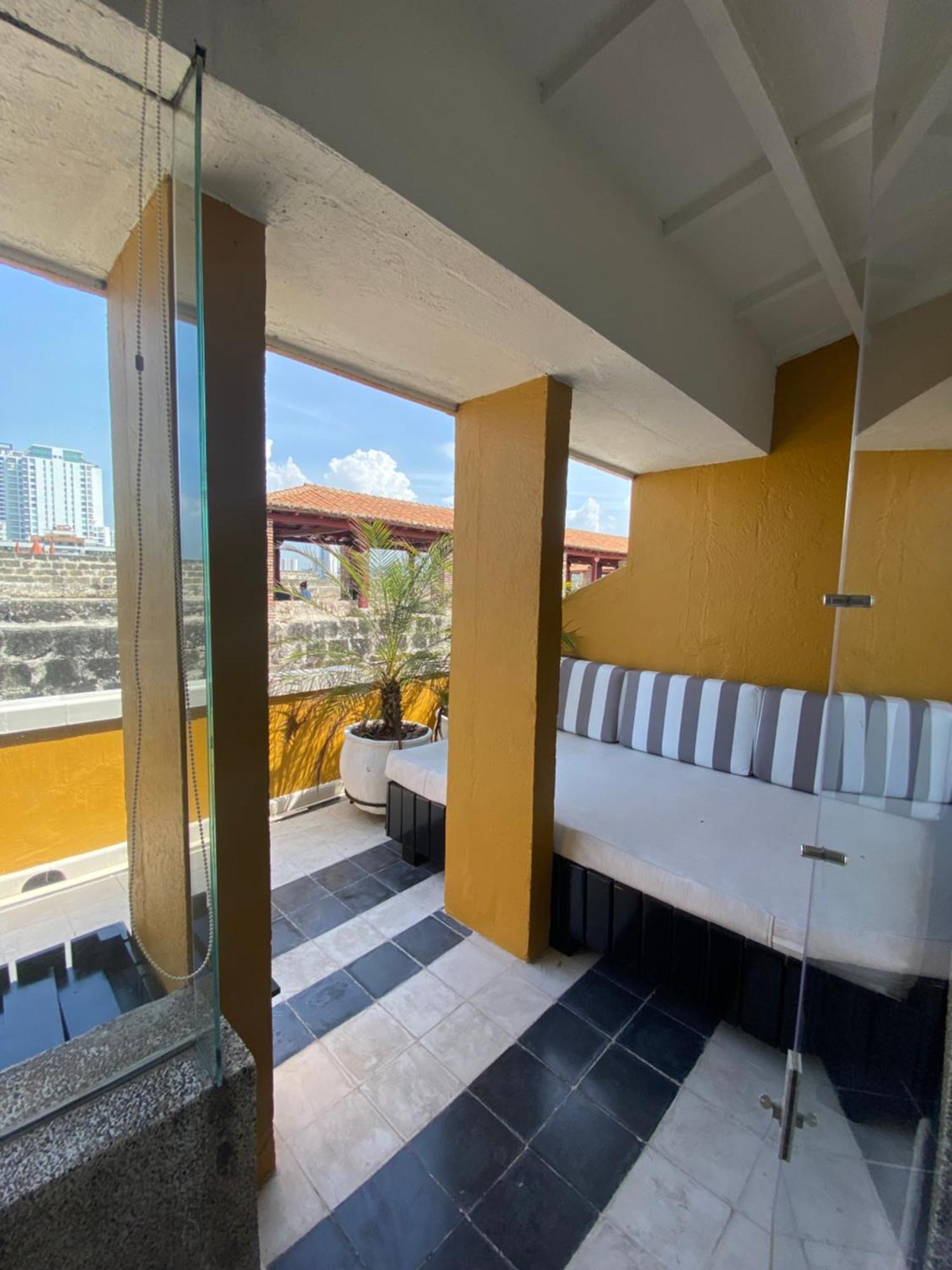 Ferienwohnung Apartamento Duplex Vista Al Mar Y Murallas Nuevo En La Ciudad Amurallada Cartagena  Exterior foto